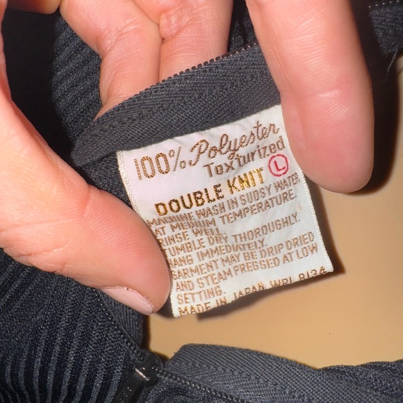 Vintage Black Button-Up Women's Top - Picture 6 of 6